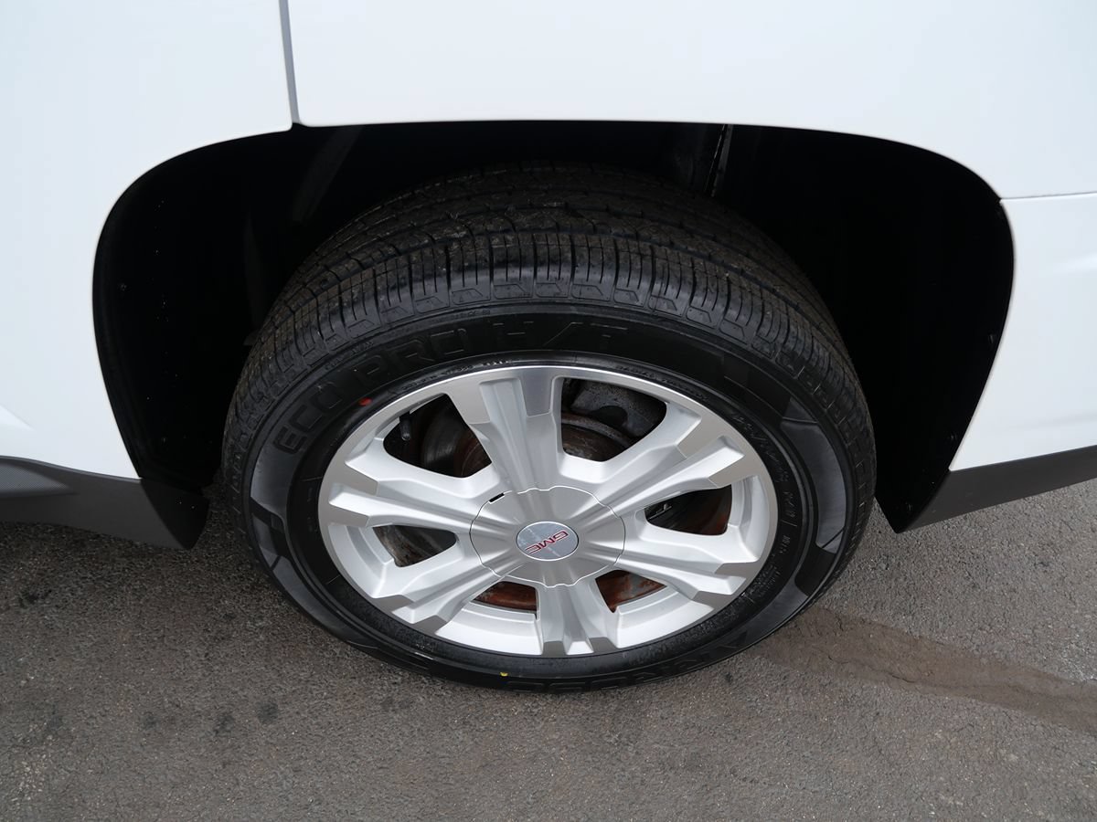 Used 2017 GMC Terrain SLE w/ Convenience Package AWD/4WD image 33