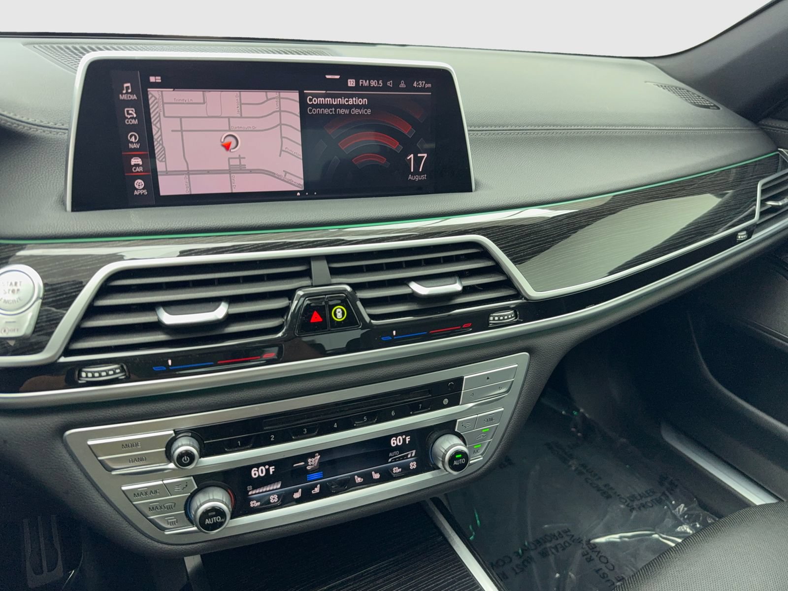 Used 2020 BMW 740i xDrive w/ M Sport Package AWD/4WD image 23