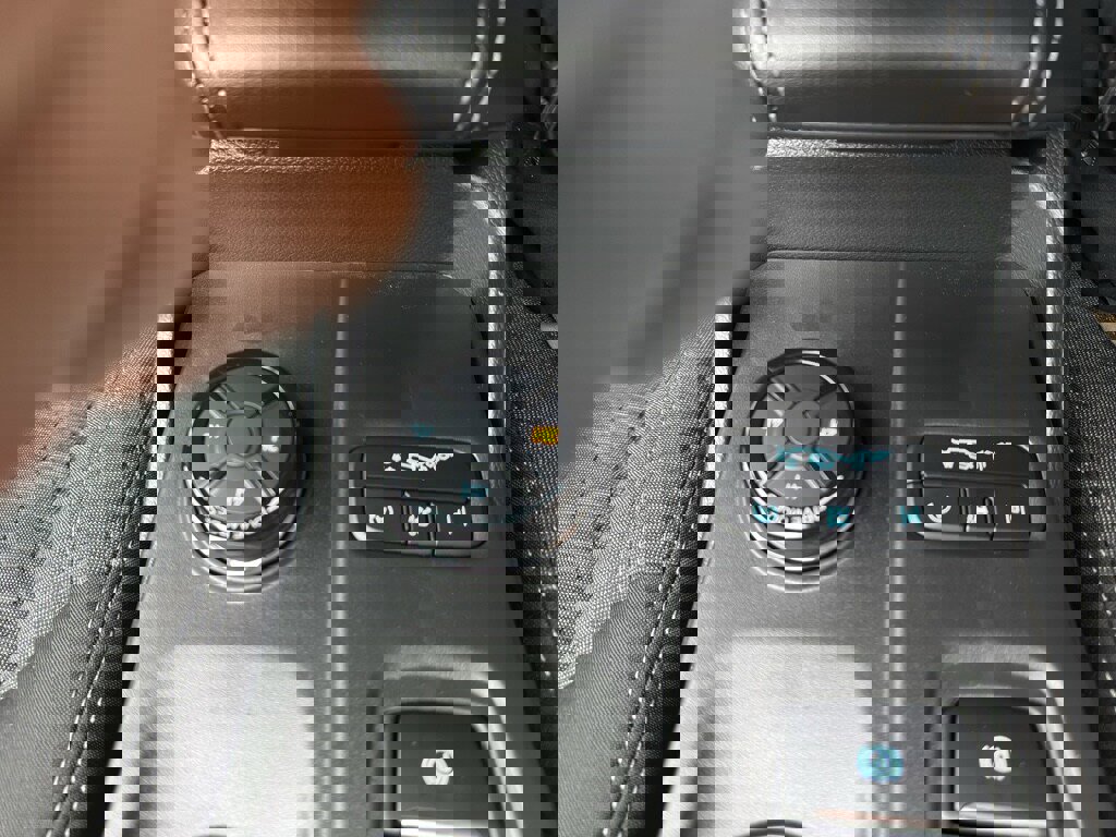 New 2025 Ford Ranger XLT w/ Equipment Group 301A High image 35