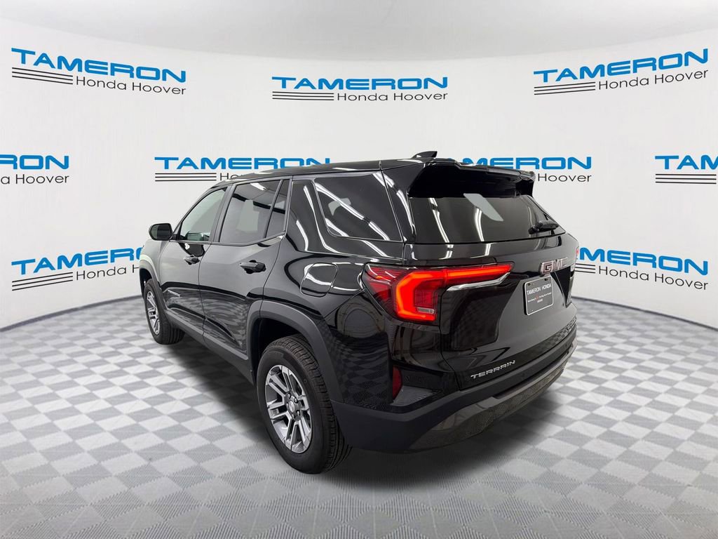 Used 2026 GMC Terrain Elevation FWD image 3