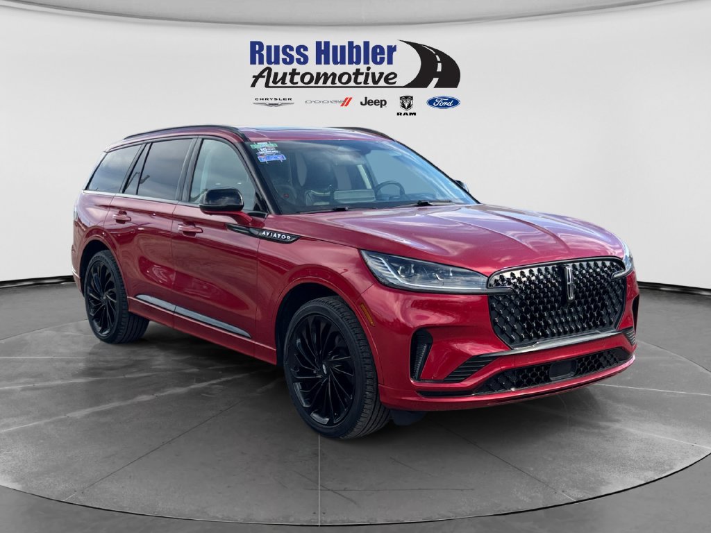 Used 2025 Lincoln Aviator Reserve w/ Equipment Group 201A AWD/4WD image 9