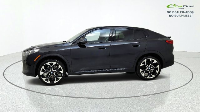 Used 2026 BMW X2 xDrive28i AWD/4WD image 4