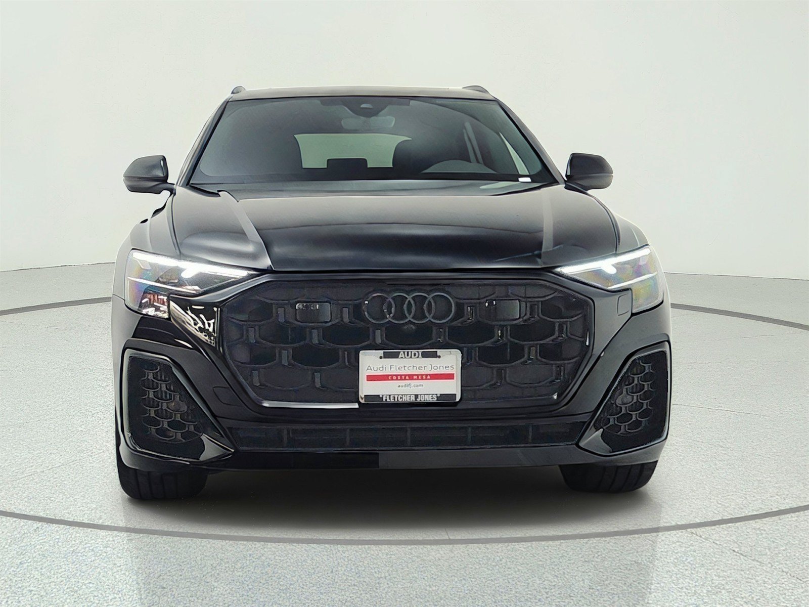 New 2026 Audi Q8 Premium Plus AWD/4WD image 2