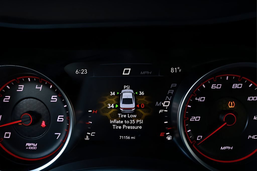 Used 2022 Dodge Charger SXT RWD image 35