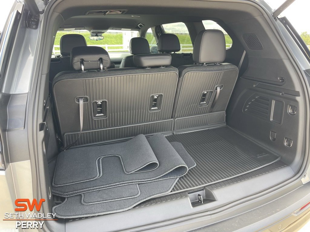 New 2026 GMC Acadia Elevation w/ Black Edition image 26