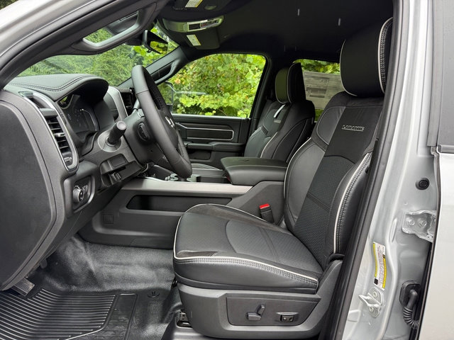 New 2026 RAM 4500 4x4 Crew Cab DRW image 14