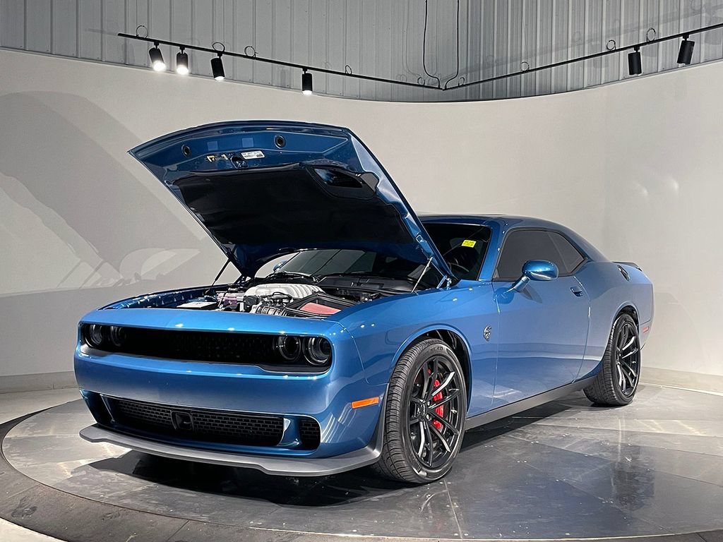 Used 2023 Dodge Challenger SRT Hellcat w/ Driver Convenience Group RWD image 32