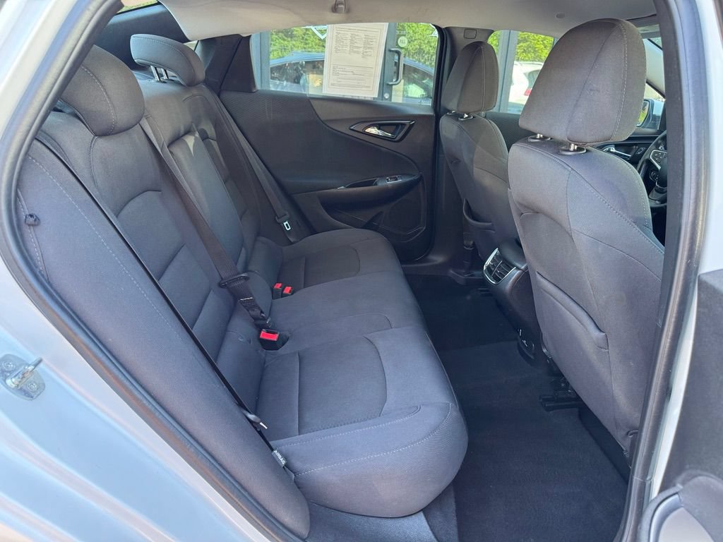 Used 2016 Chevrolet Malibu LT FWD image 19