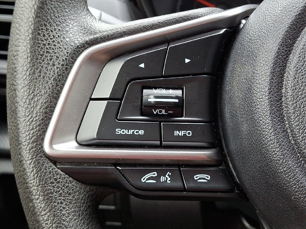 Used 2023 Subaru Crosstrek 2.0i AWD/4WD image 25