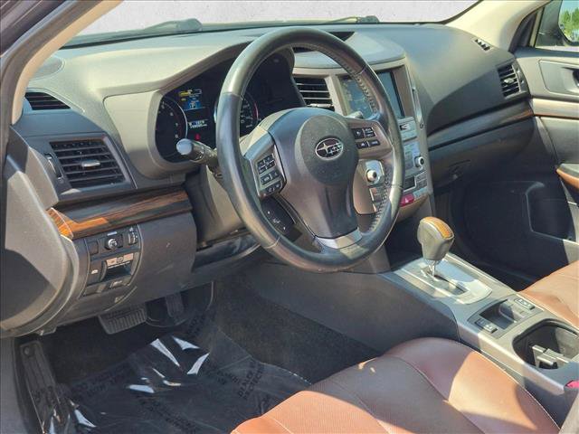 Used 2014 Subaru Outback 2.5i Limited AWD/4WD image 10