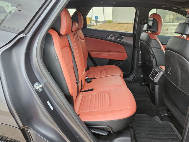 Used 2026 Kia Sportage SX image 22