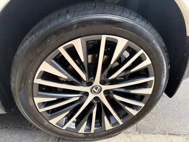 Used 2024 Lexus RX 350 Premium Plus w/ Convenience Package AWD/4WD image 39