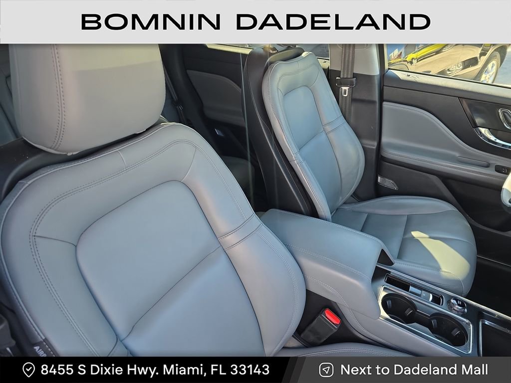 Used 2021 Lincoln Corsair FWD image 13