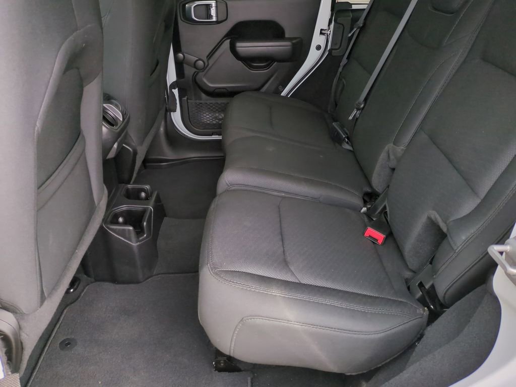 Used 2022 Jeep Wrangler Unlimited Sport image 15