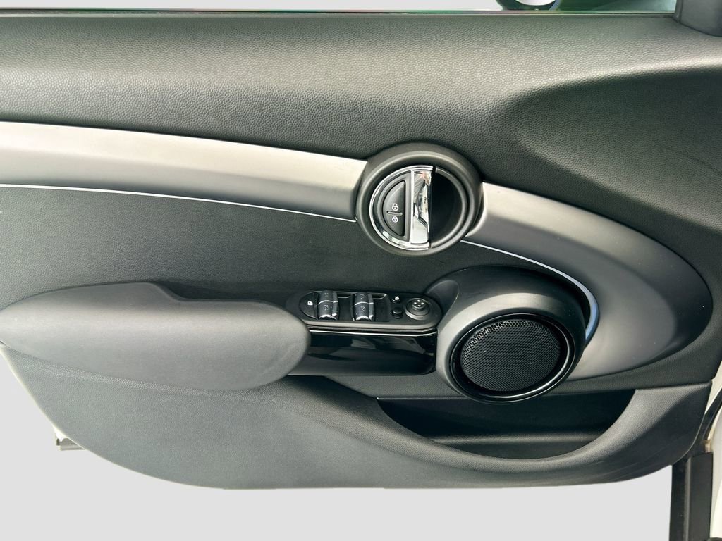Certified 2024 MINI Cooper S FWD image 23