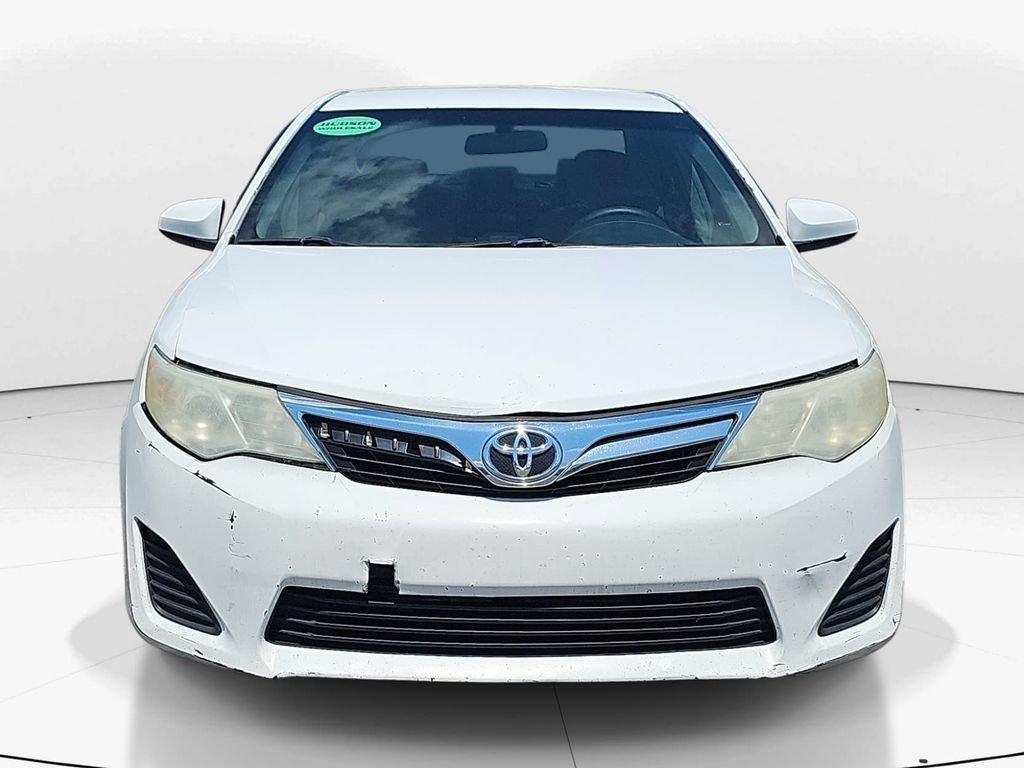 Used 2014 Toyota Camry LE FWD image 13
