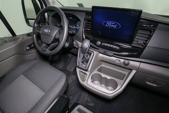 Used 2023 Ford Transit 350 XLT image 17