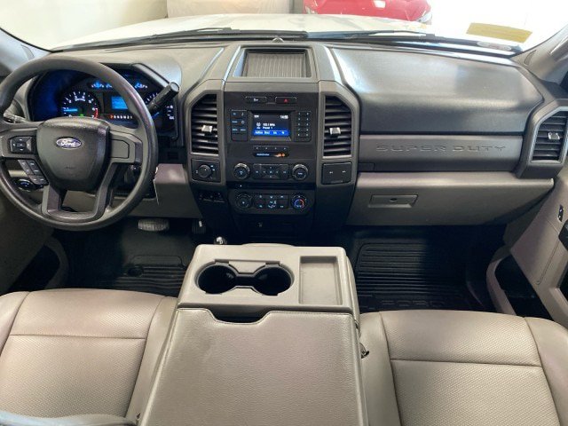 Used 2017 Ford F250 XL w/ Power Equipment Group AWD/4WD image 15