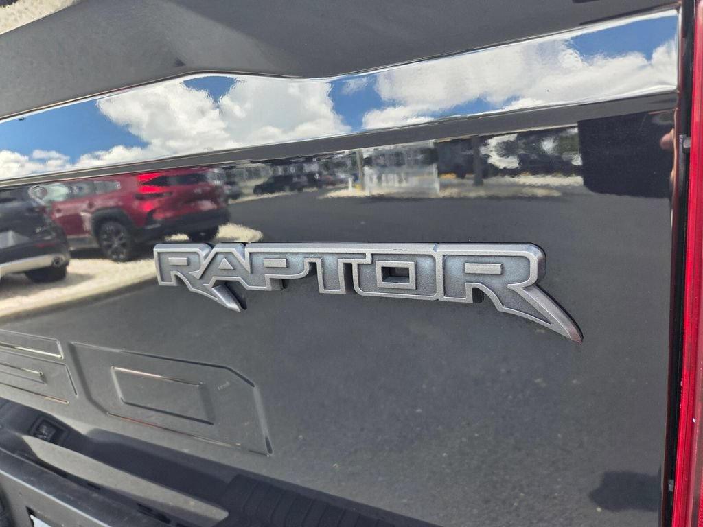 Used 2022 Ford F150 Raptor w/ Raptor 37 Performance Package AWD/4WD image 12