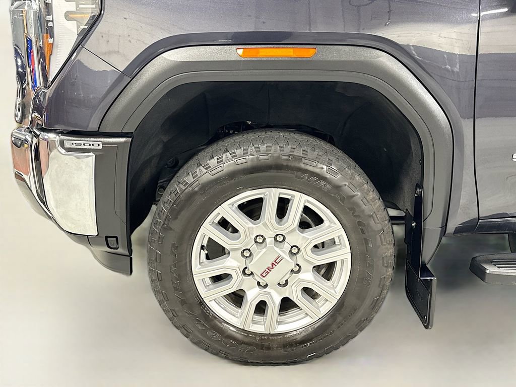 Used 2024 GMC Sierra 3500 SLT image 12