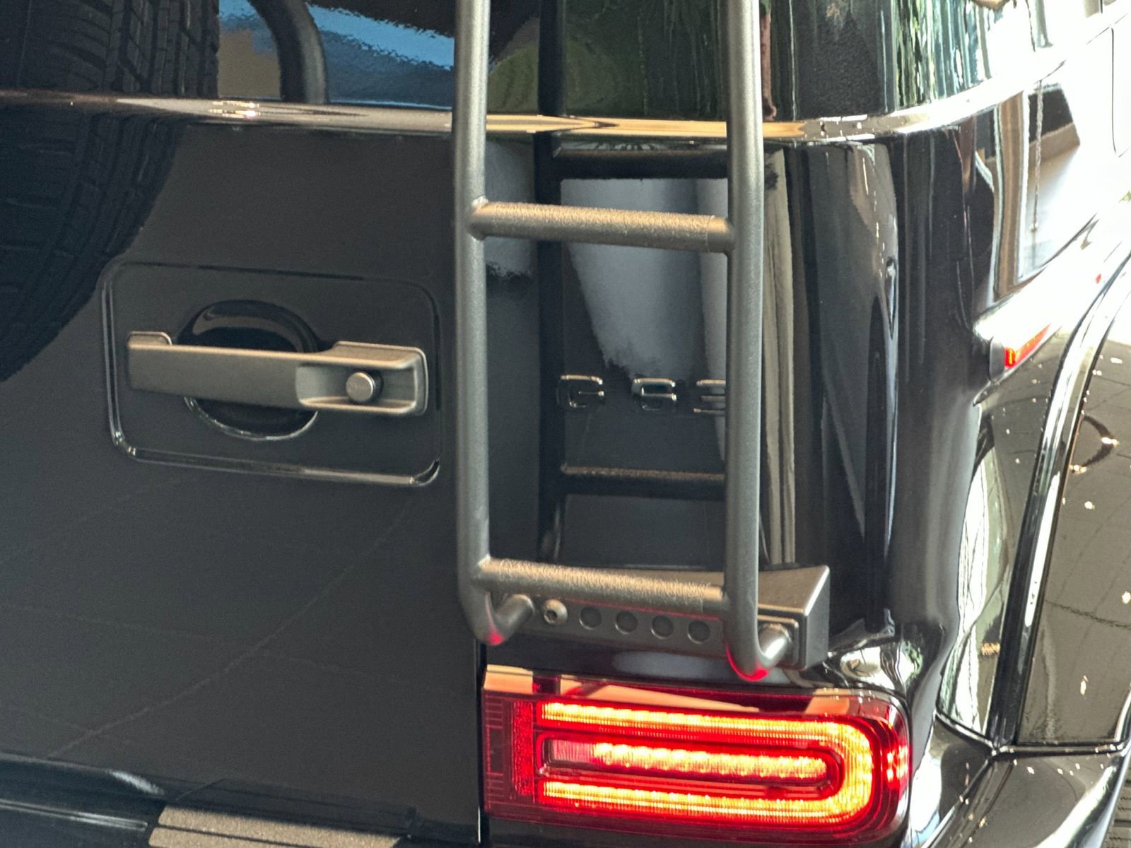 New 2026 Mercedes-Benz G 63 AMG 4MATIC image 32