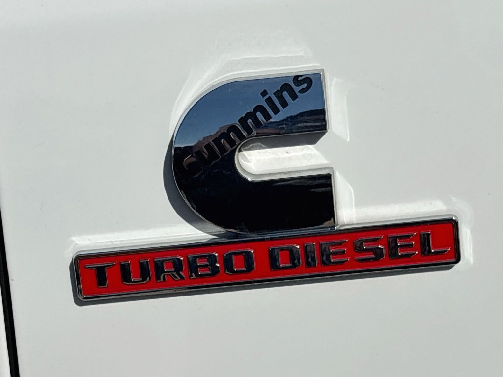 Used 2022 RAM 2500 Laramie w/ Safety Group B AWD/4WD image 11