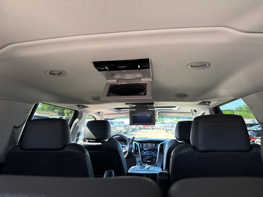 Used 2016 Cadillac Escalade ESV Premium AWD/4WD image 2