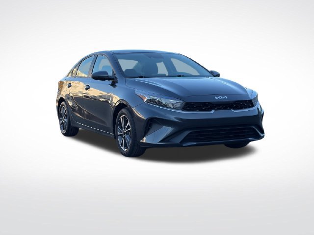 Certified 2024 Kia Forte LXS FWD image 2