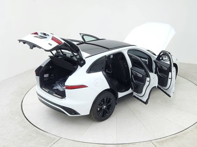 Used 2026 Jaguar F-PACE R-Dynamic S image 16