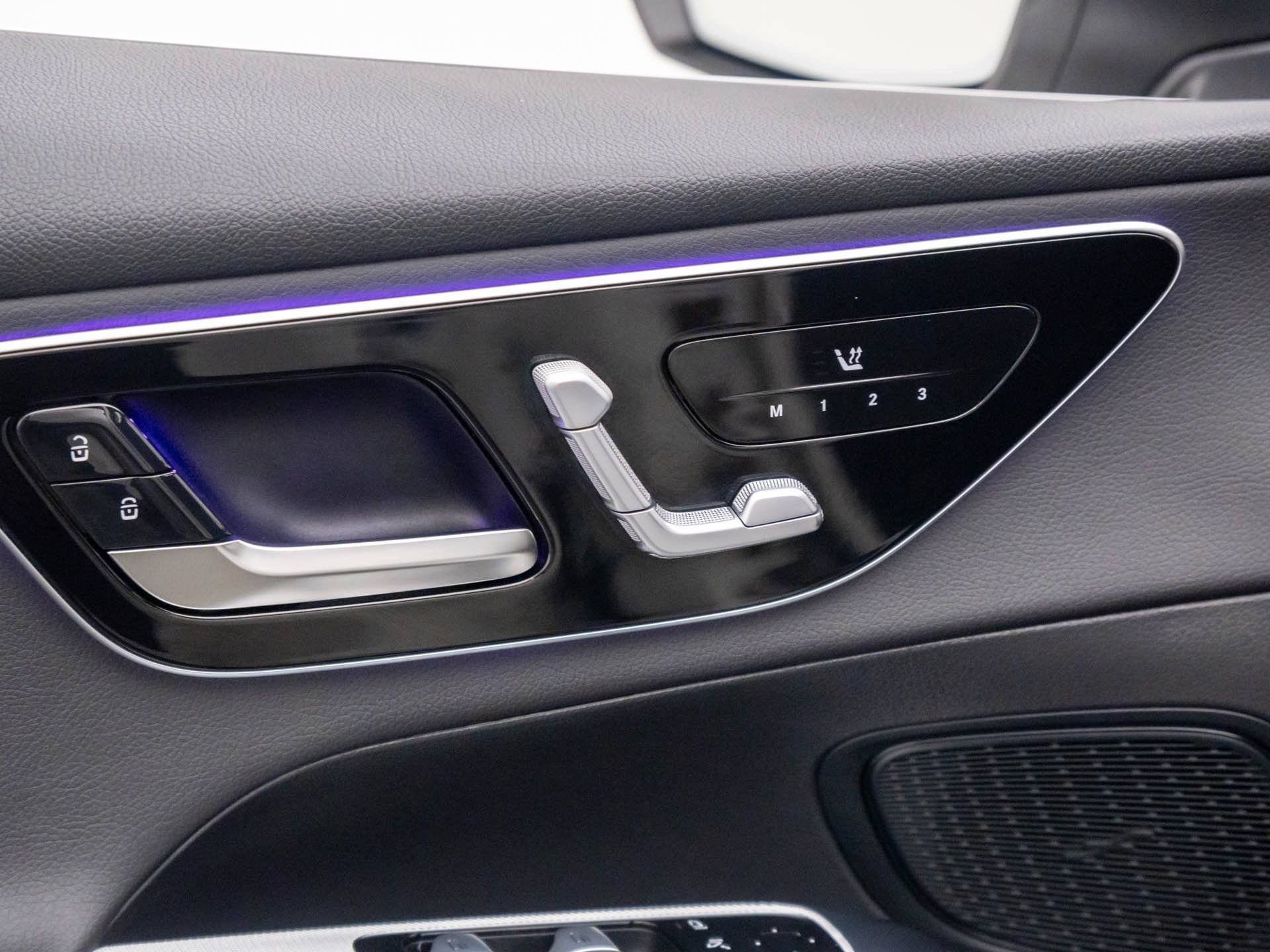 Certified 2025 Mercedes-Benz GLC 300 4MATIC image 14