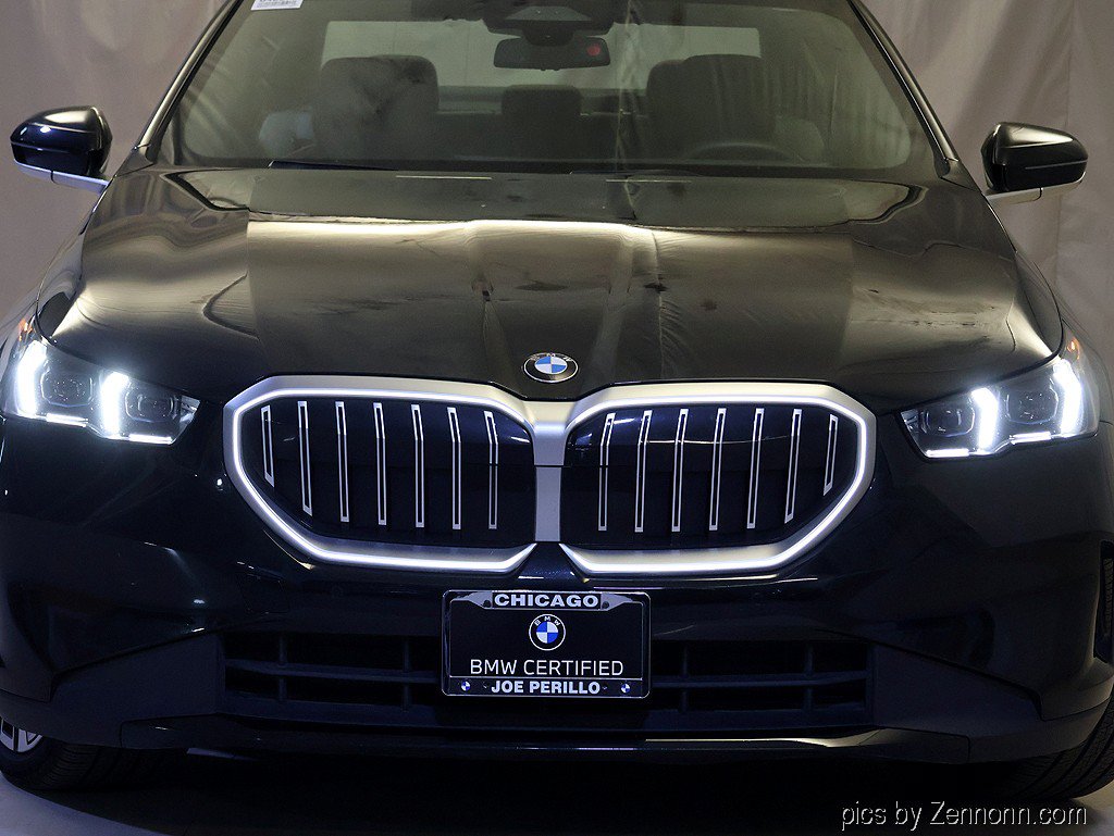 Certified 2024 BMW 530i xDrive w/ Premium Package AWD/4WD image 6
