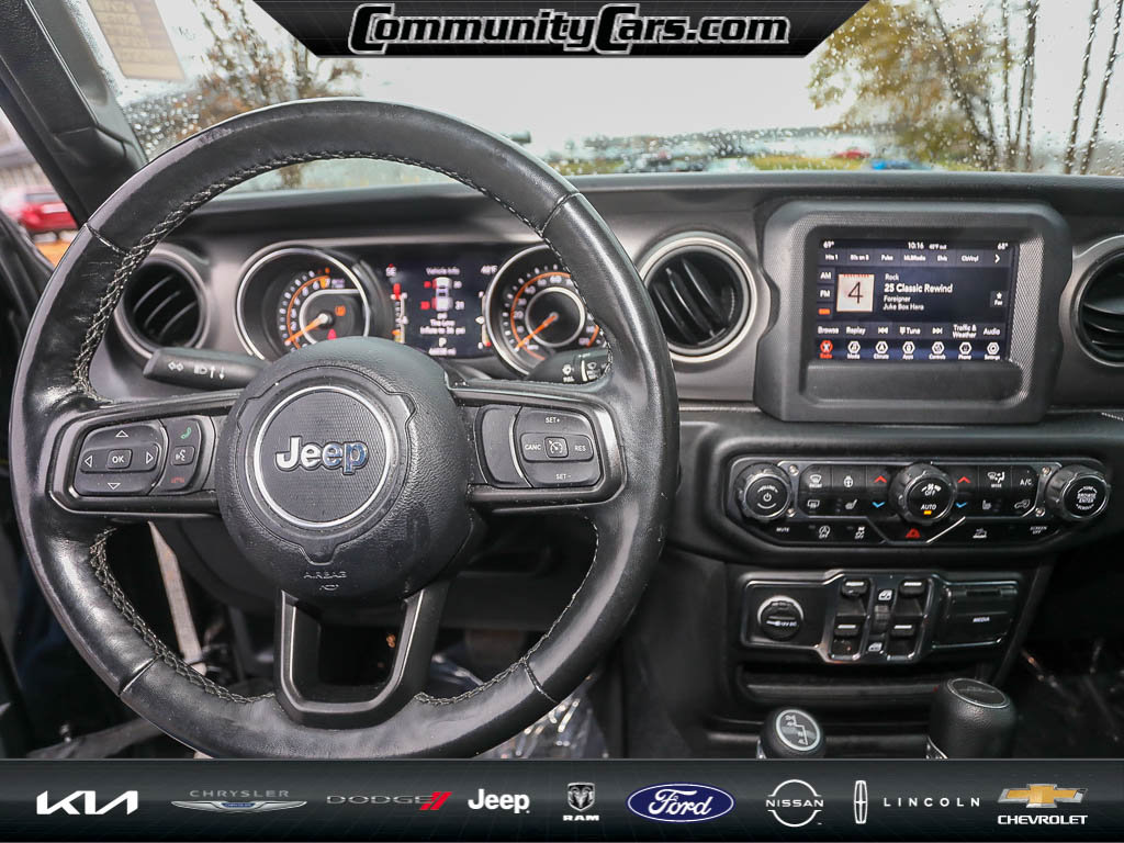 Used 2021 Jeep Gladiator Sport image 14