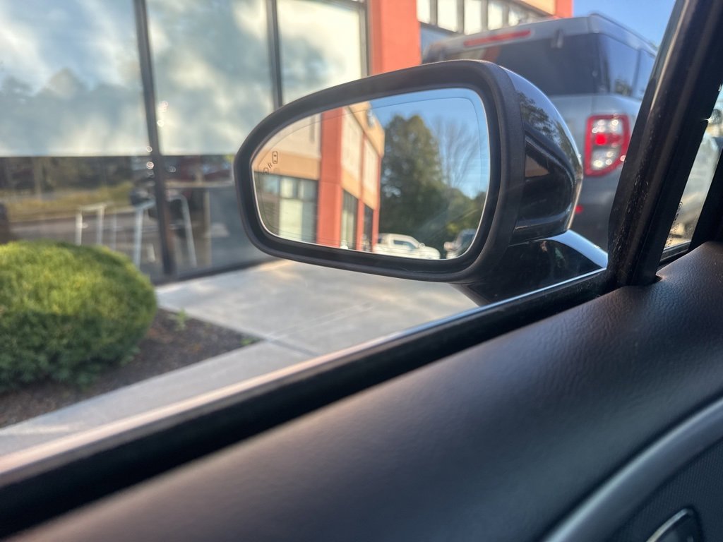 Used 2019 Ford Fusion SEL image 36