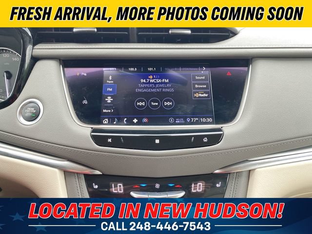 Used 2020 Cadillac XT5 Premium Luxury w/ LPO, Floor Liner Package FWD image 13