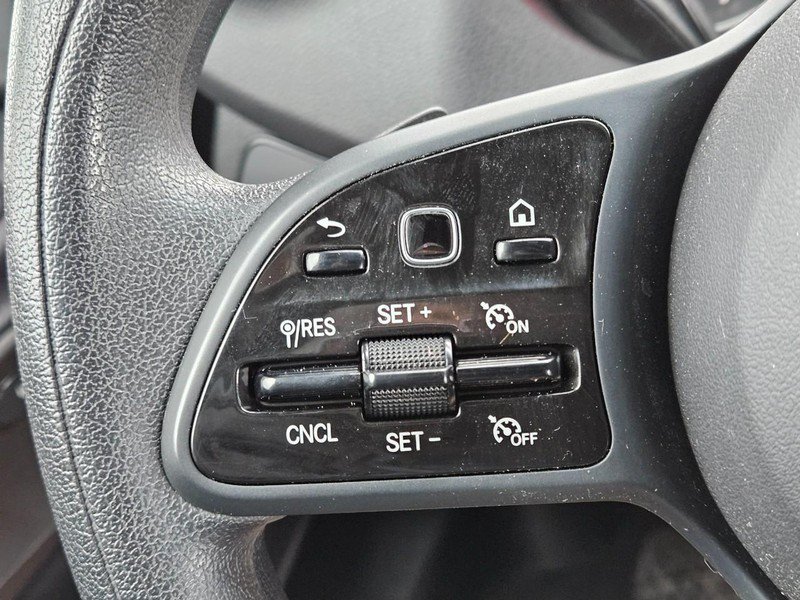 Used 2024 Mercedes-Benz Sprinter 2500 image 12