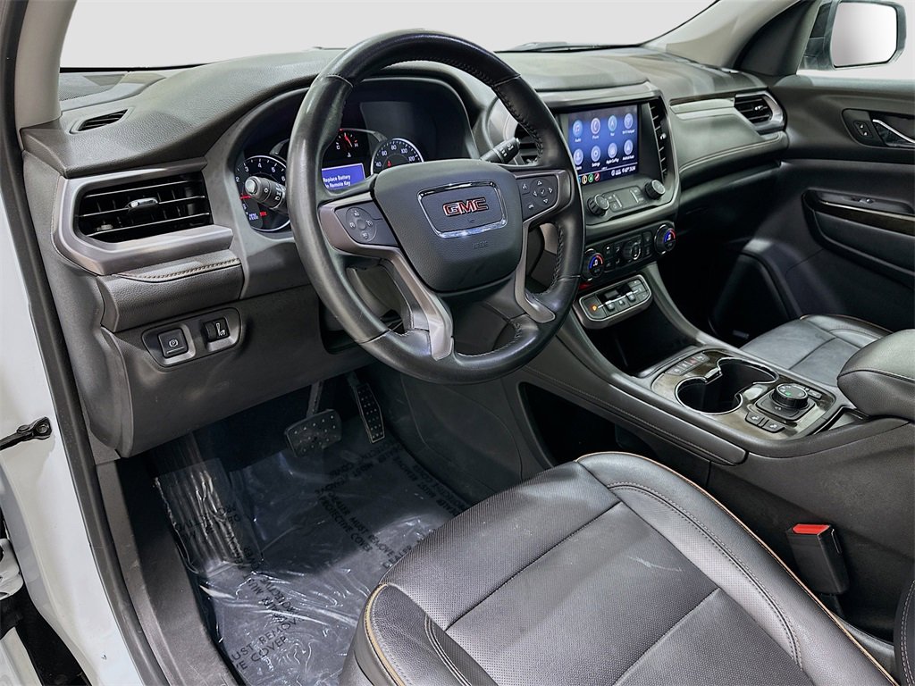 Used 2020 GMC Acadia AT4 w/ LPO, Adventure Package image 9
