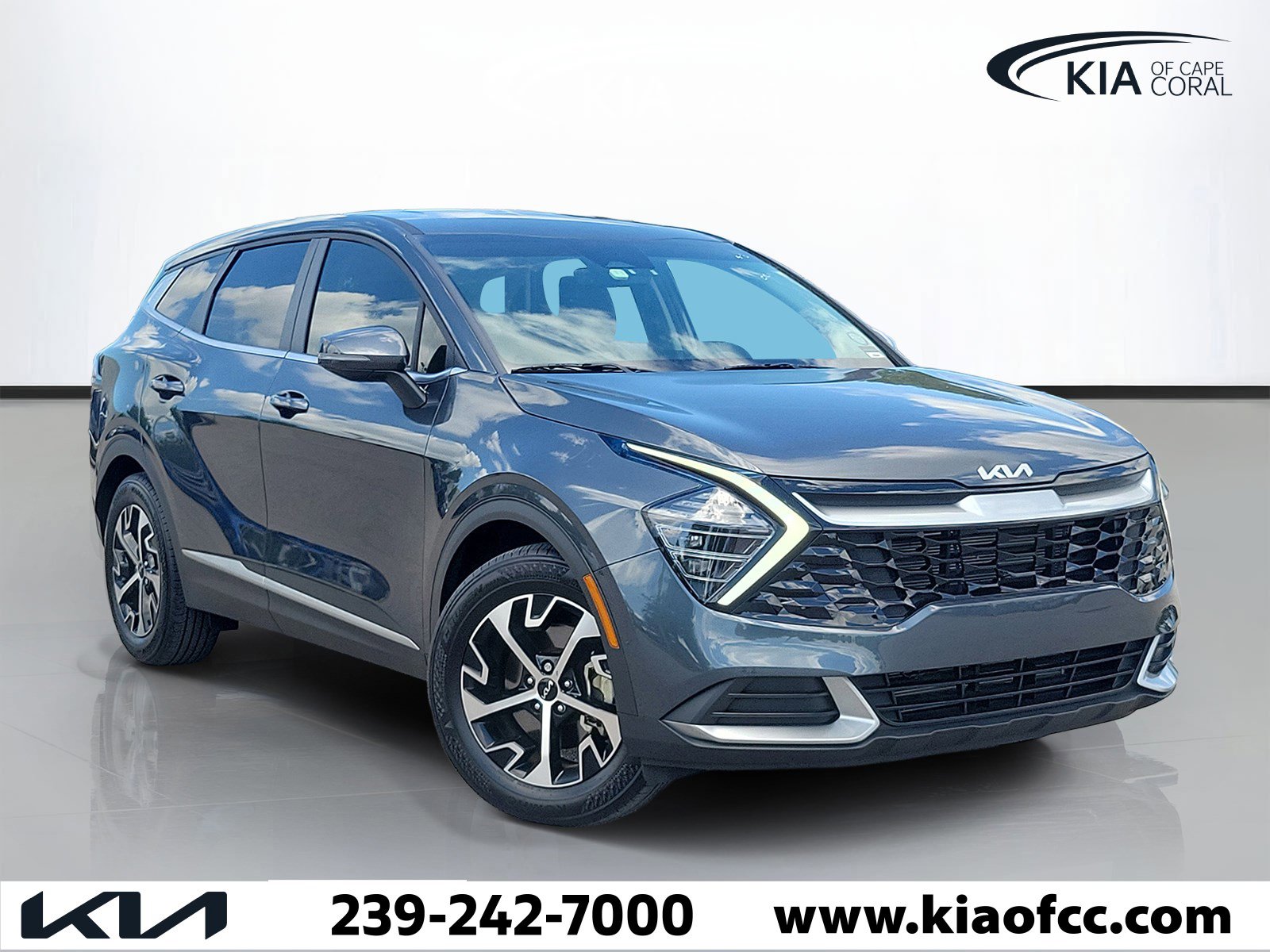 Certified 2024 Kia Sportage EX FWD image 1