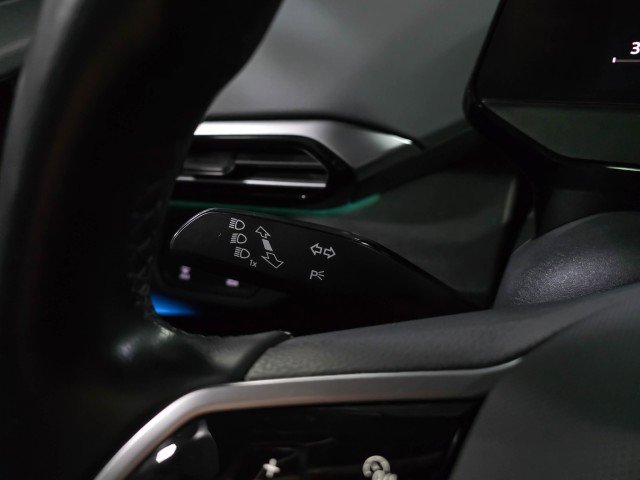 Used 2021 Volkswagen ID.4 Pro S image 22