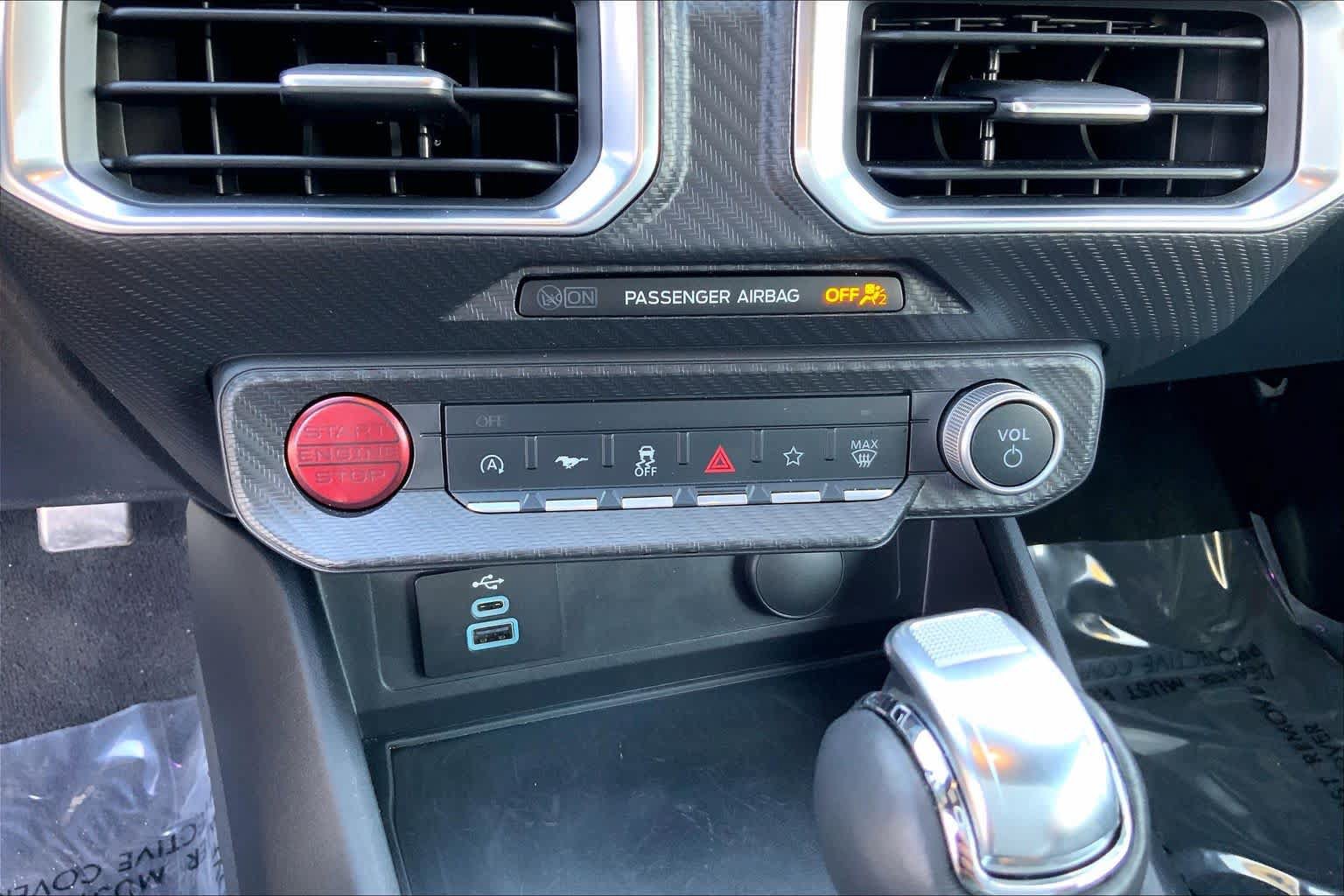 Used 2025 Ford Mustang Premium RWD image 23