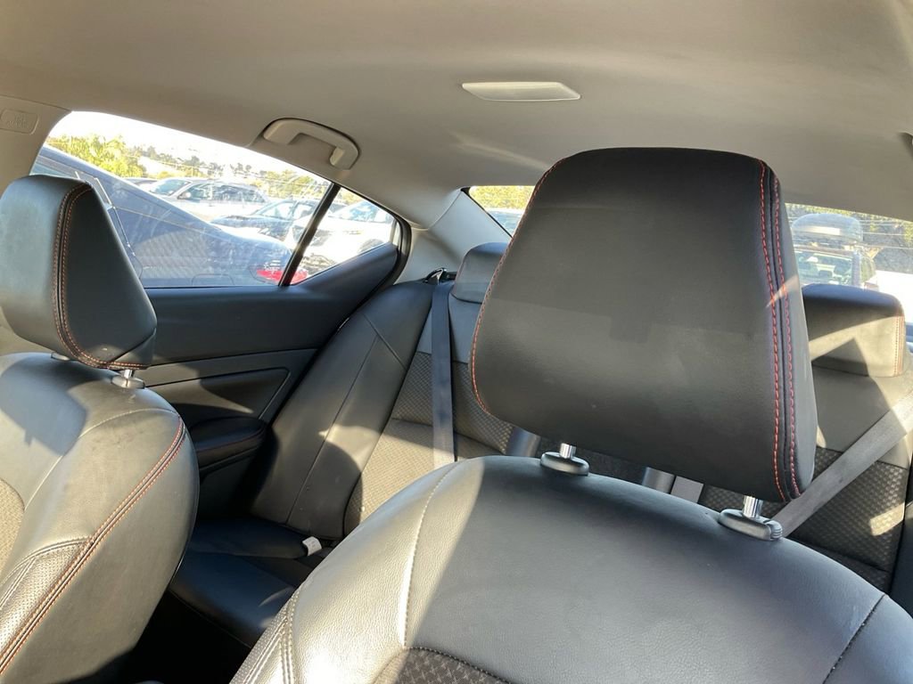 Used 2023 Nissan Altima 2.5 SR image 15