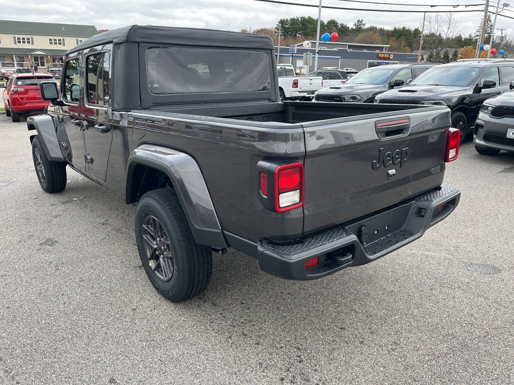 New 2026 Jeep Gladiator Sport AWD/4WD image 5