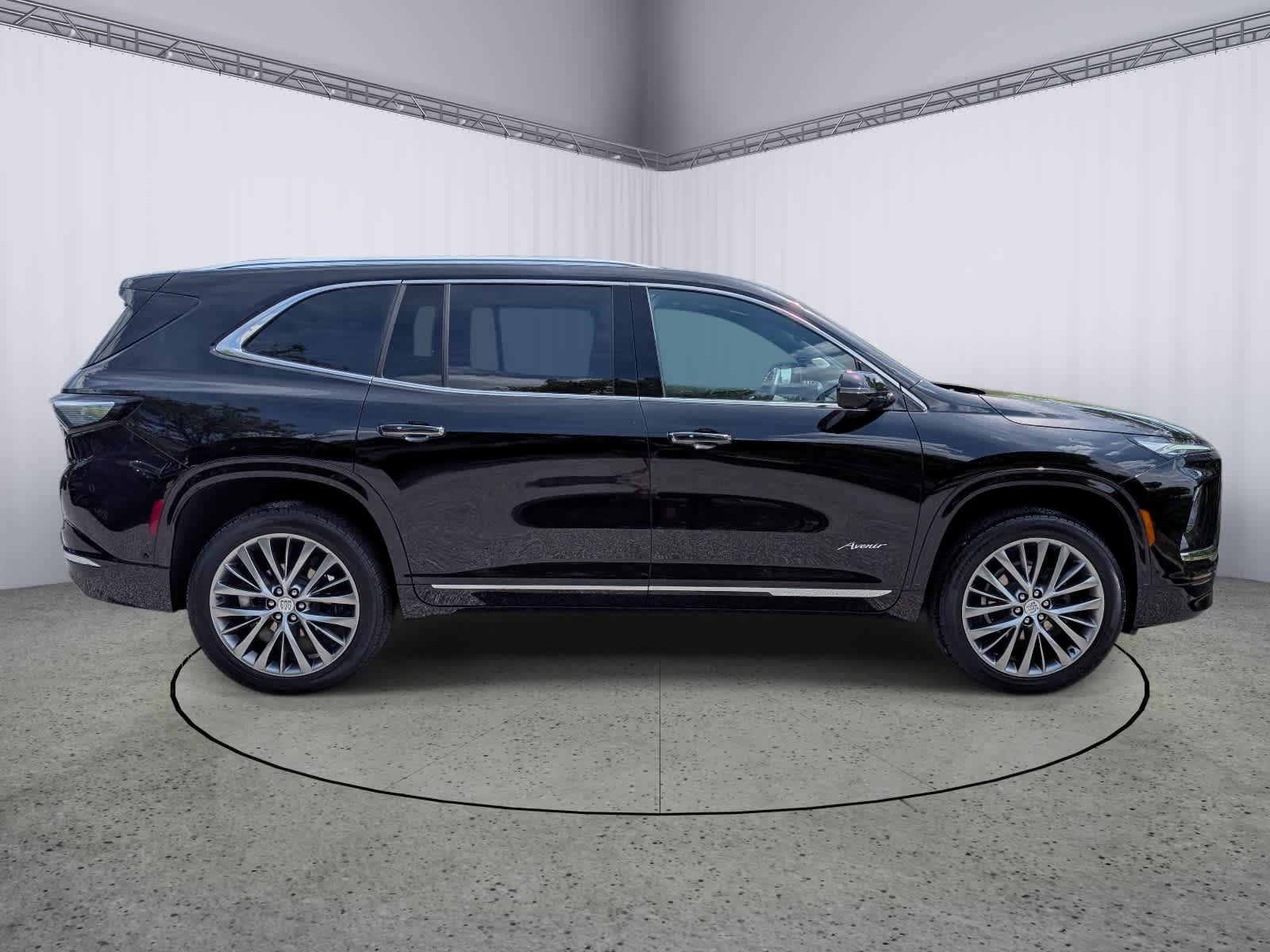 Certified 2025 Buick Enclave Avenir w/ Super Cruise Package FWD image 2