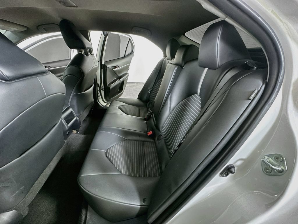 Used 2023 Toyota Camry SE w/ Convenience Package FWD image 13