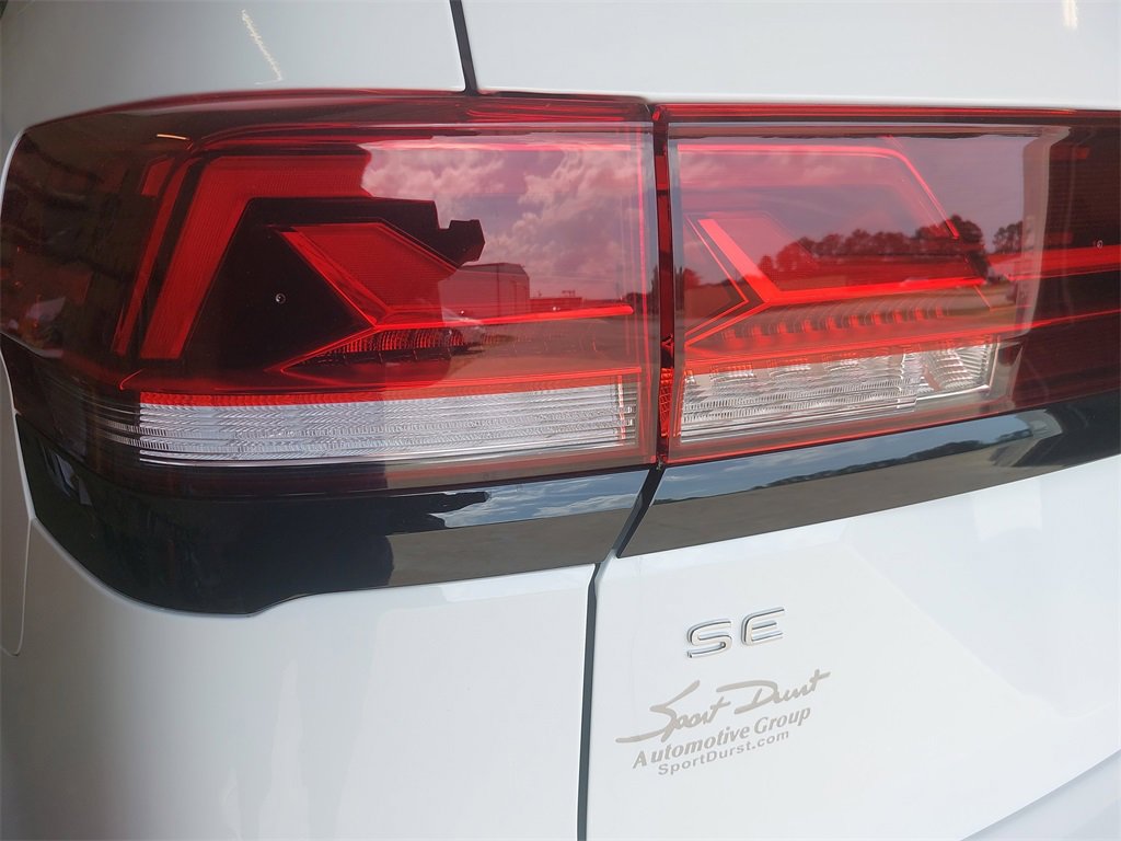 New 2025 Volkswagen Atlas Peak Edition SE image 35