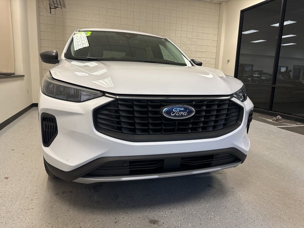 Used 2023 Ford Escape Active AWD/4WD image 33