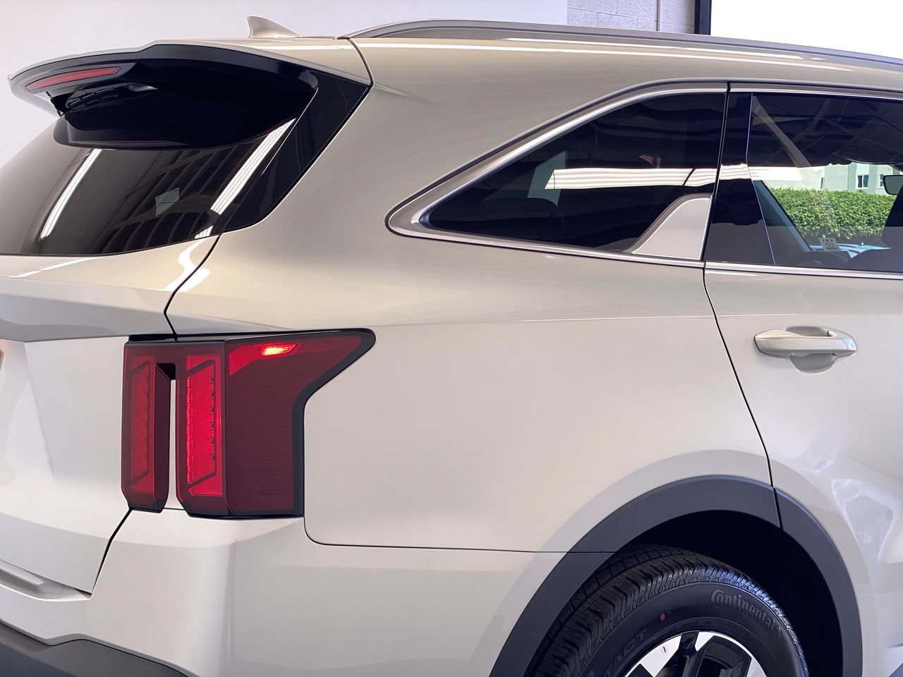 New 2026 Kia Sorento S FWD image 10