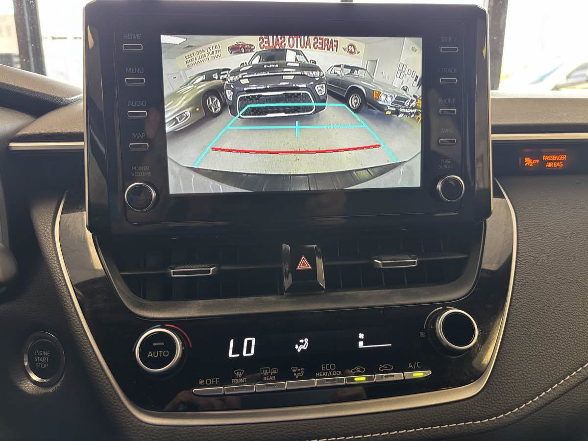 Used 2019 Toyota Corolla SE w/ Carpet Mat Package FWD image 18