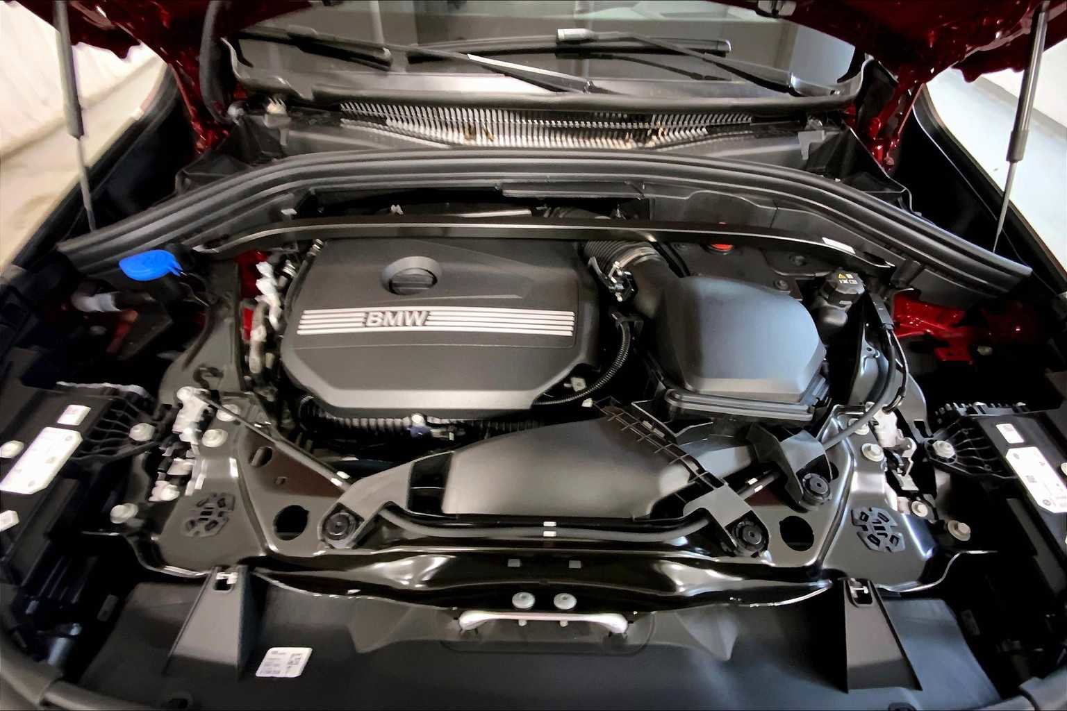 New 2026 BMW X1 xDrive28i w/ Technology Package image 16