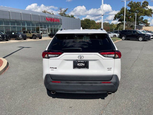 Used 2025 Toyota RAV4 XLE AWD/4WD image 5