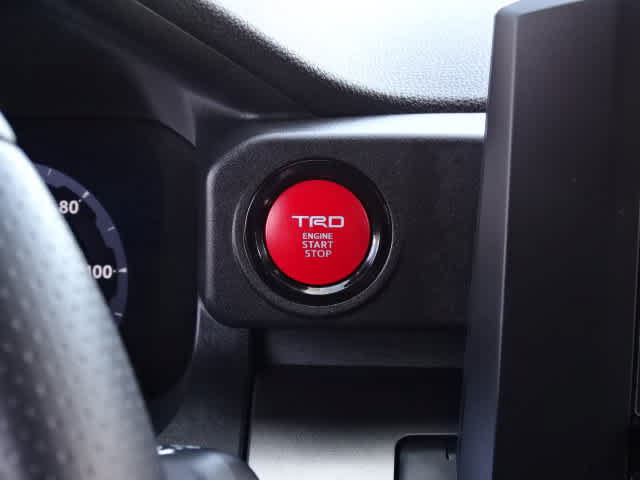 Used 2025 Toyota 4Runner TRD Sport AWD/4WD image 30